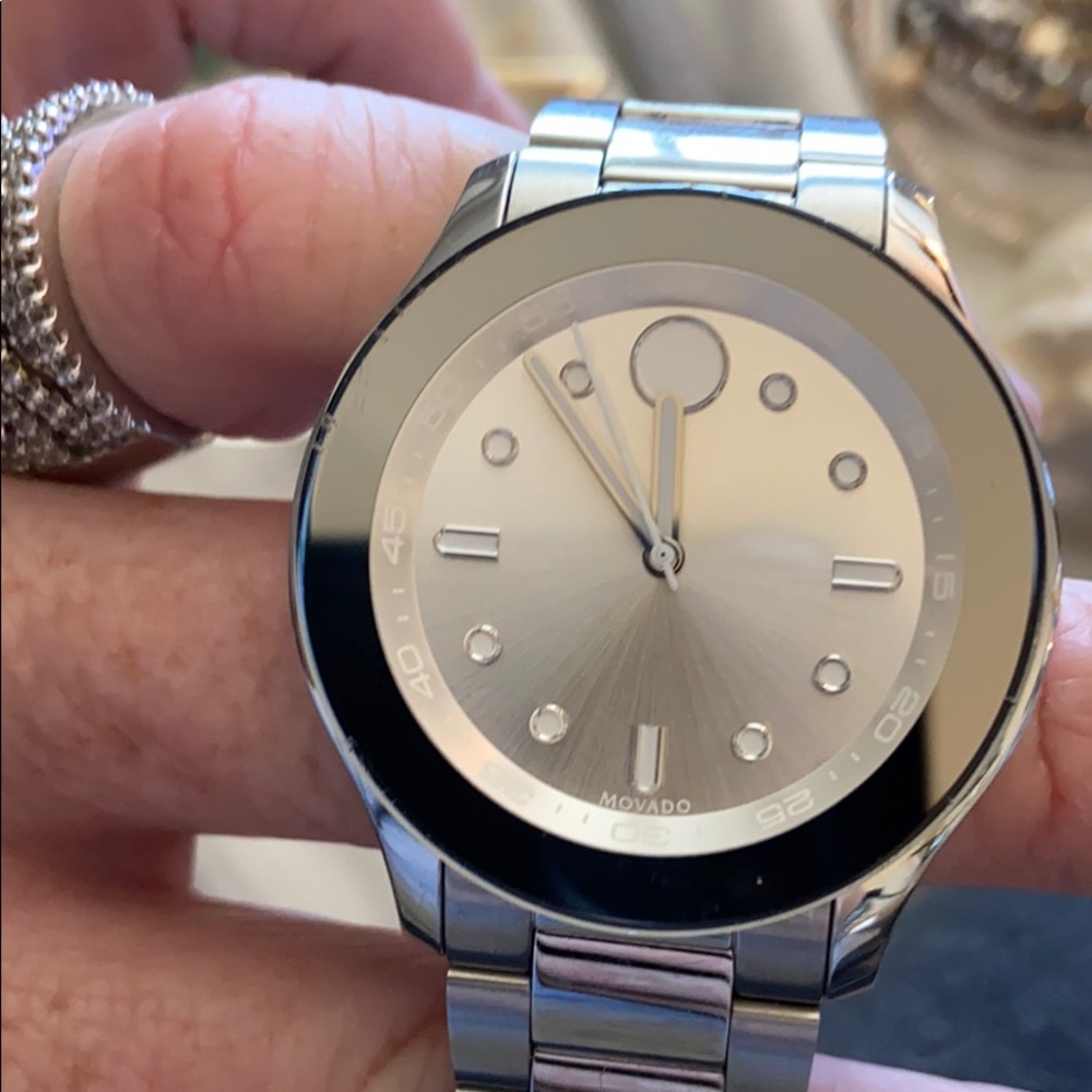 Watch - Picture 6 of 7